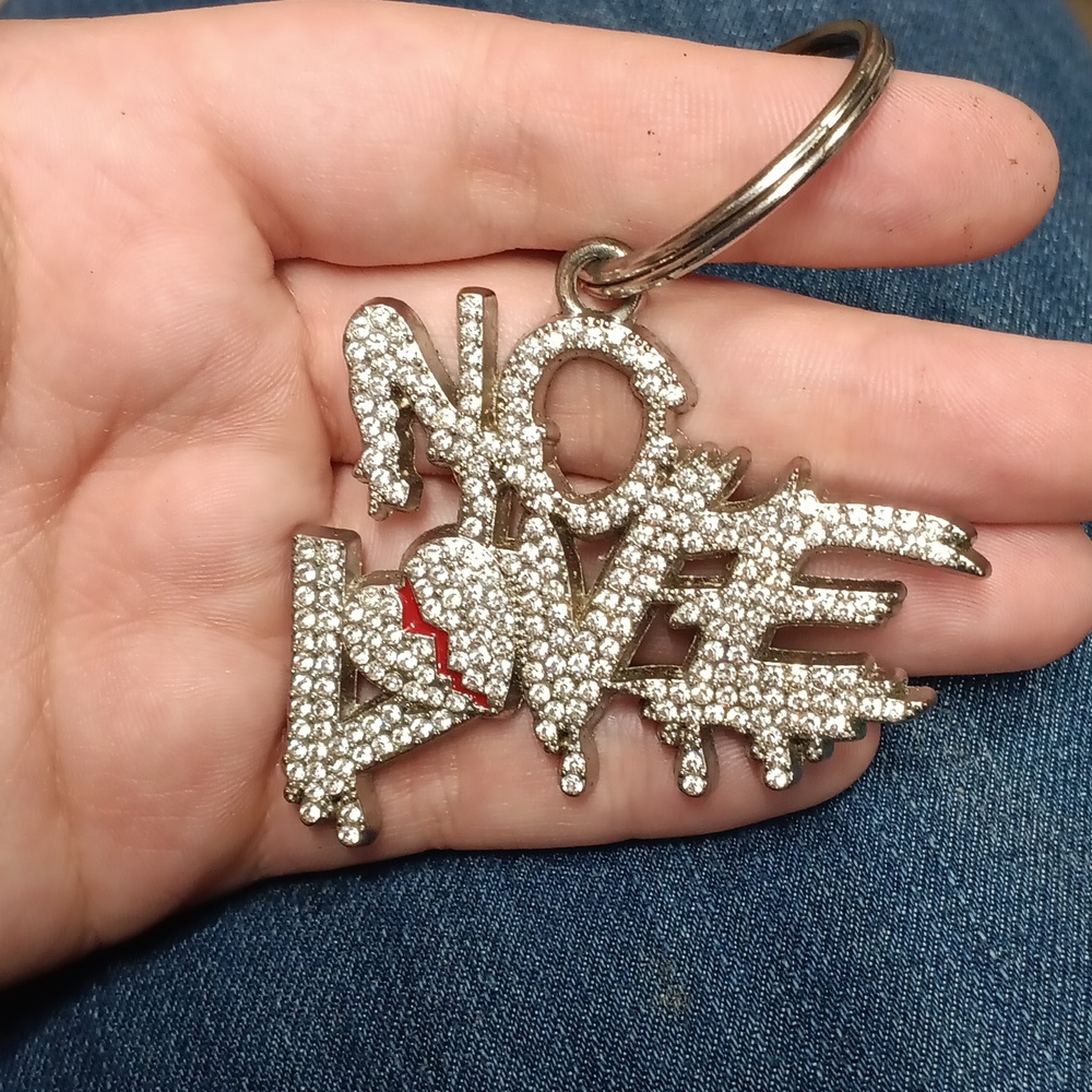 No love Lil Wayne diamond Keychain